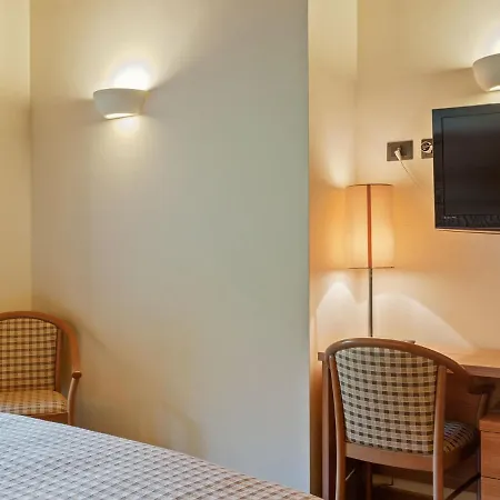 Ferienhaus Alluring Holiday In With Garden